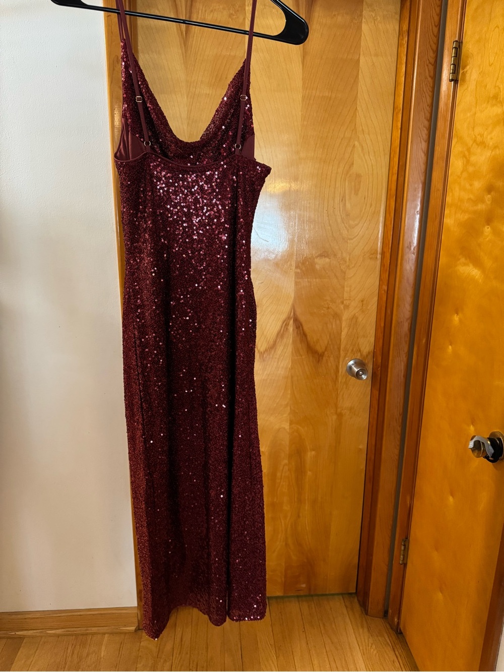 SHEIN Burgundy Sequin Cowl Maxi Dress - Picture 2 of 3